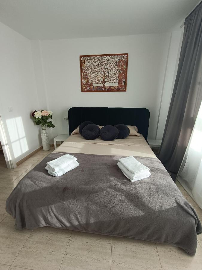 Apartamento Familiar Arcoiris Primera Linea De La Playa Кальяо-Сальвахе Экстерьер фото