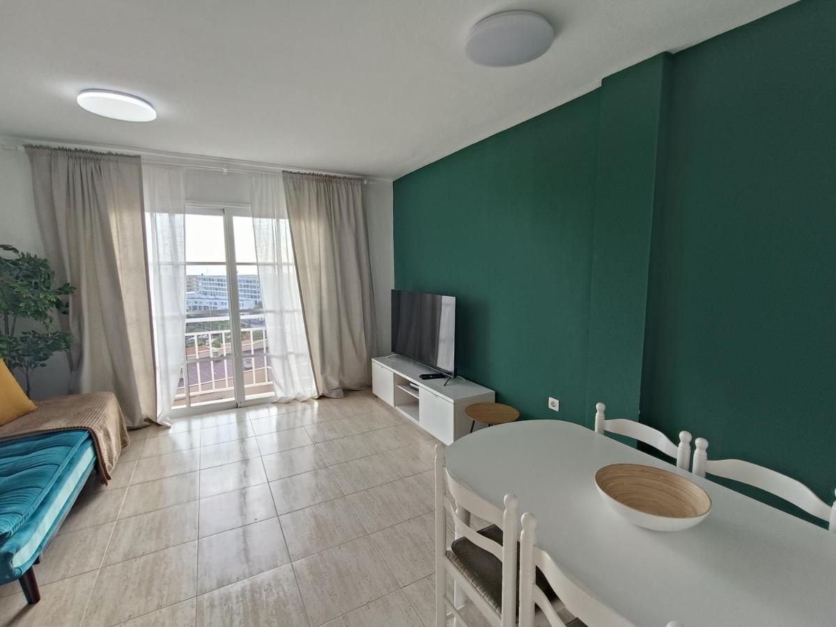 Apartamento Familiar Arcoiris Primera Linea De La Playa Кальяо-Сальвахе Экстерьер фото