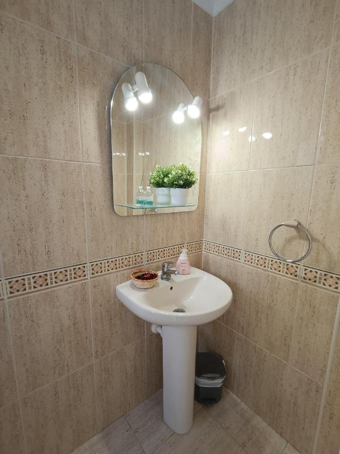 Apartamento Familiar Arcoiris Primera Linea De La Playa Кальяо-Сальвахе Экстерьер фото